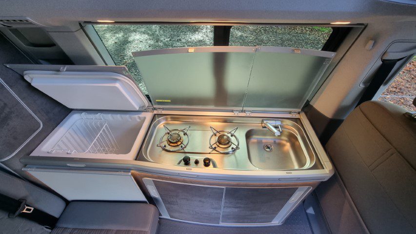 VW California Ocean for hire - Kitchen
